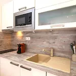 Апартаменты Helvetia Sunny *