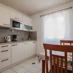 Helvetia Sunny Апартаменты