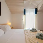 Helvetia Sunny Апартаменты *