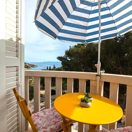 Helvetia Sunny Apartment Bol