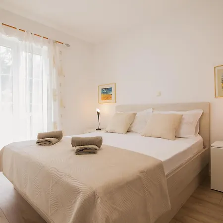 Apartment Helvetia Sunny Bol
