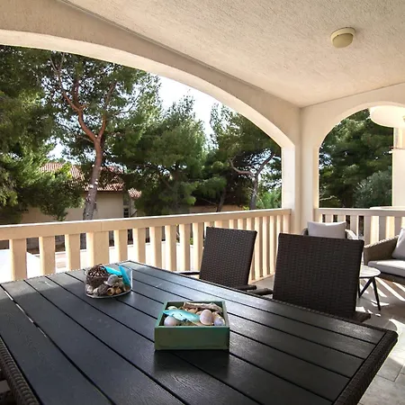 Apartment Helvetia Sunny Bol
