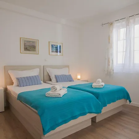 Helvetia Sunny Apartment *