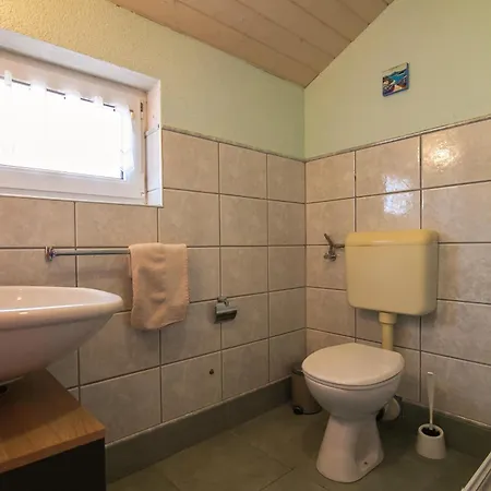 Helvetia Sunny Apartment