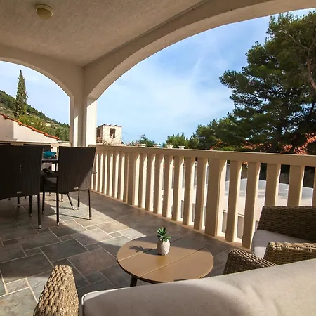 Apartment Helvetia Sunny Bol