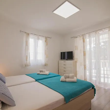 Helvetia Sunny Apartment *